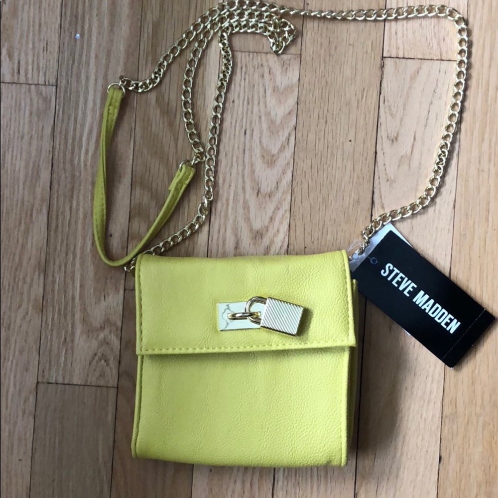 Steve Madden yellow purse